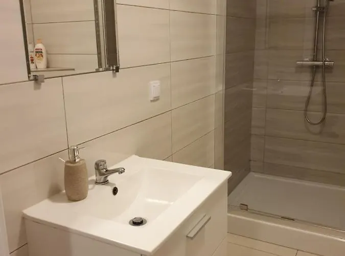 Caskada Modern 3 Nowy Apartamentowiec Winda * Słupsk